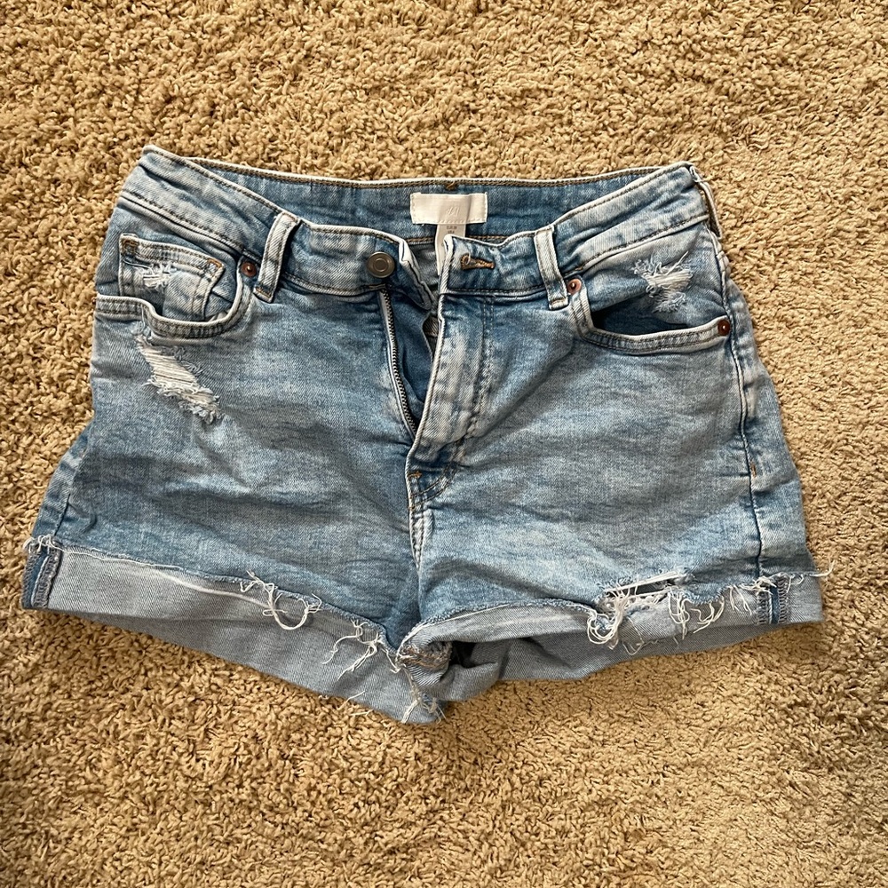 Women’s H&M Blue Jean Shorts with Distressed Hem